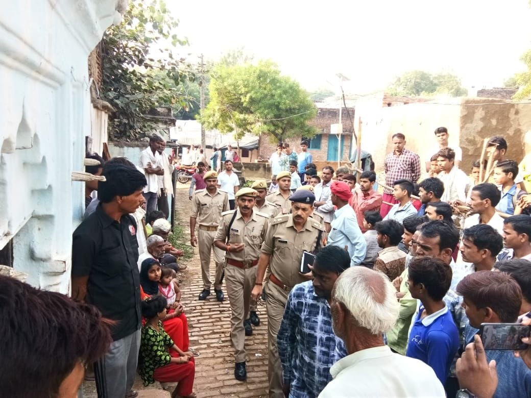 Masked crooks will be exposed as soon as the rani regains consciousness