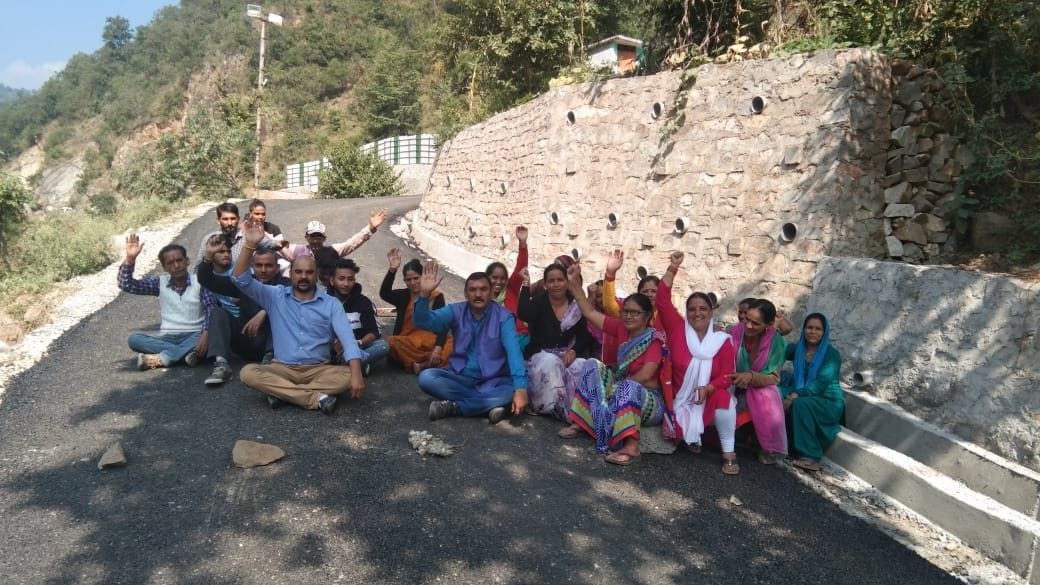 Explosion and crusher protest in tunnel construction