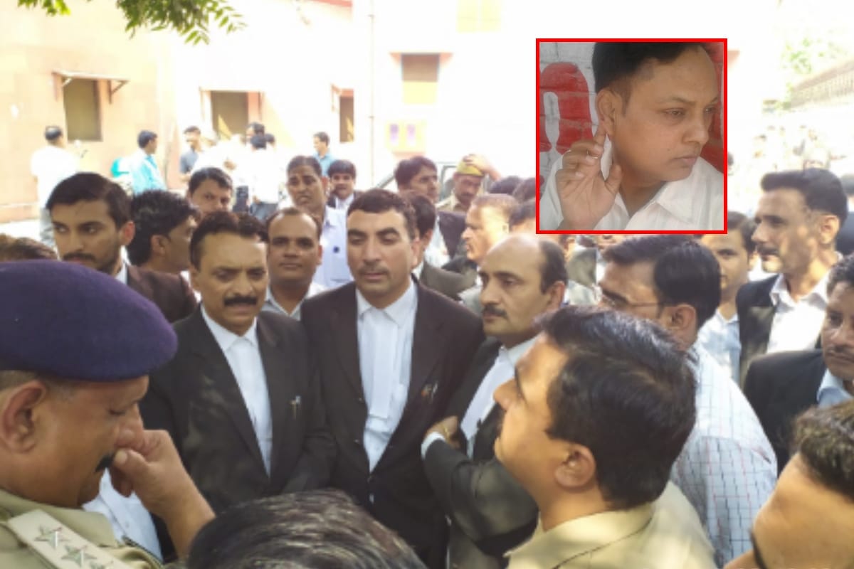 firing in court area in meerut, Ruckus in lawyers