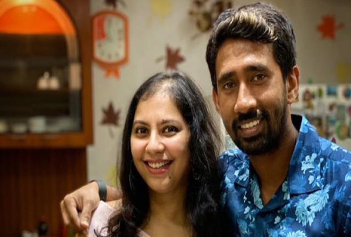 Wriddhiman Saha shares wife baby bump photo on birthday, Going to become father for second time