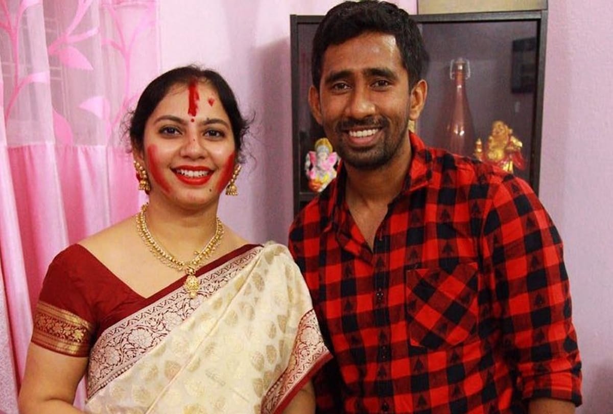 Wriddhiman Saha shares wife baby bump photo on birthday, Going to become father for second time