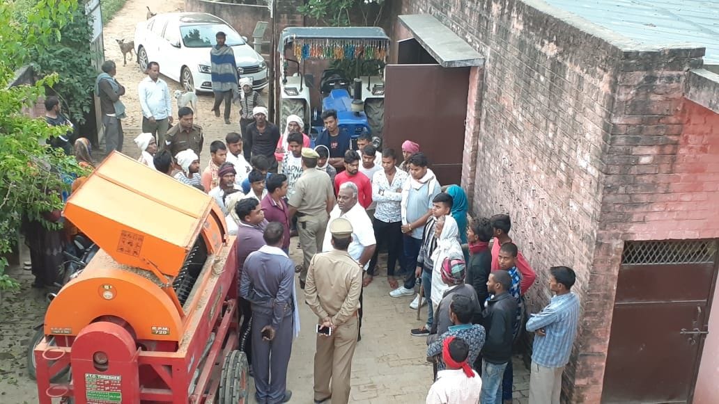 Miscreants attack retired manager's farm house