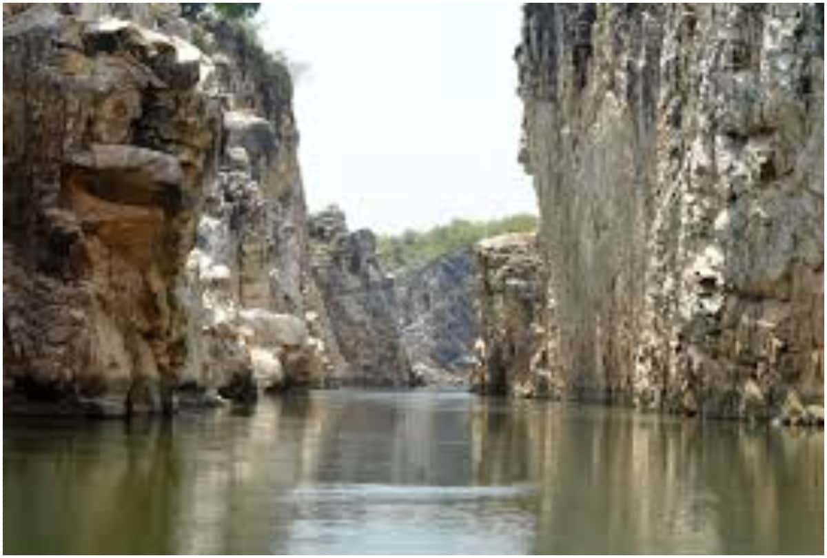 best places to visit in madhya pradesh in hindi