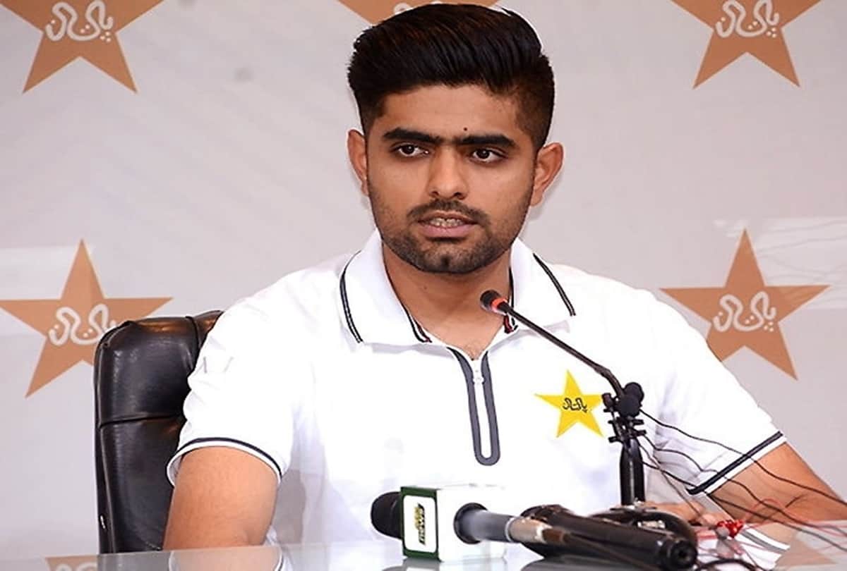 PCB disallowed Babar Azam to have Hafeez Malik in side for Australia T20 series