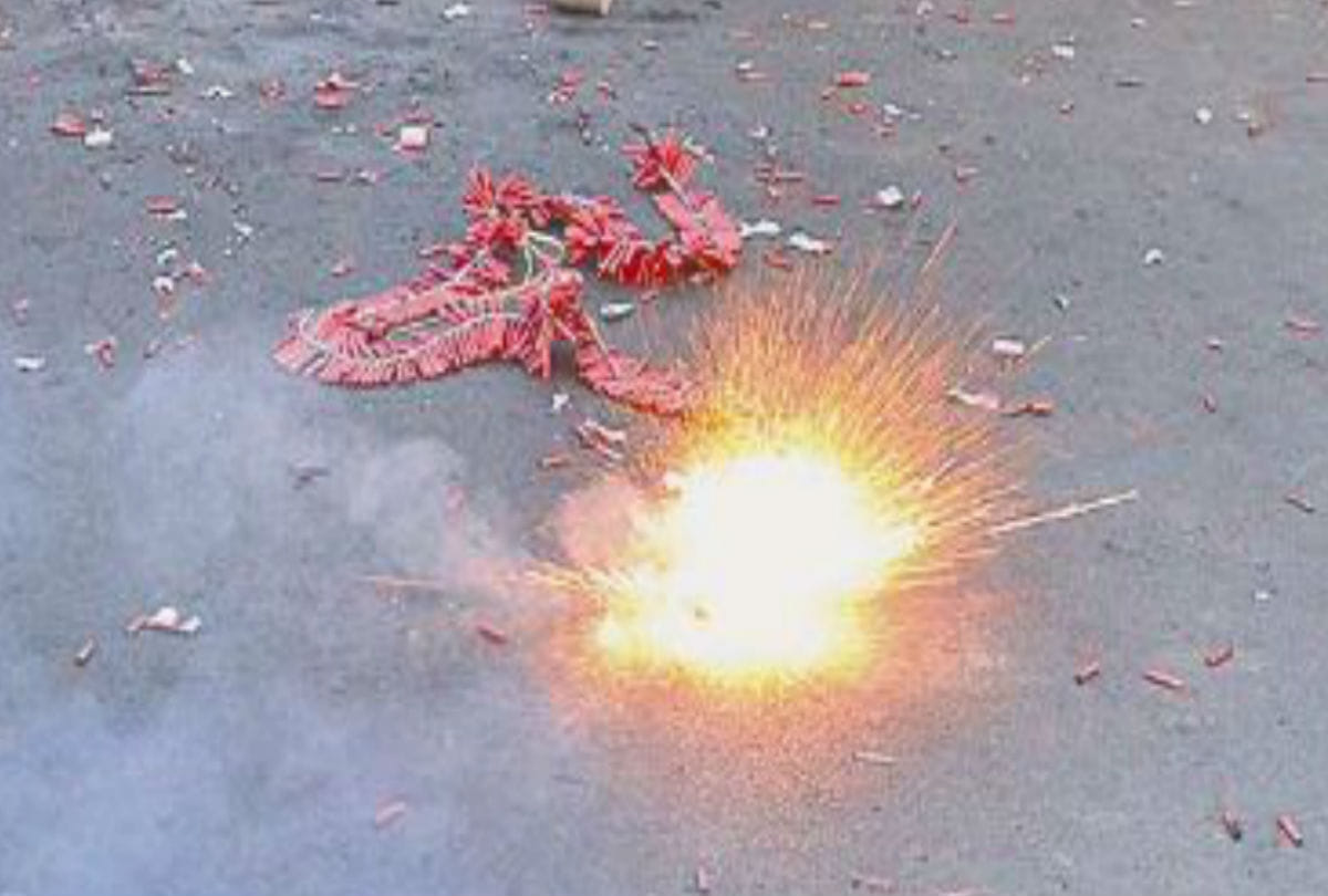 firecrackers on Diwali 2019 agra news