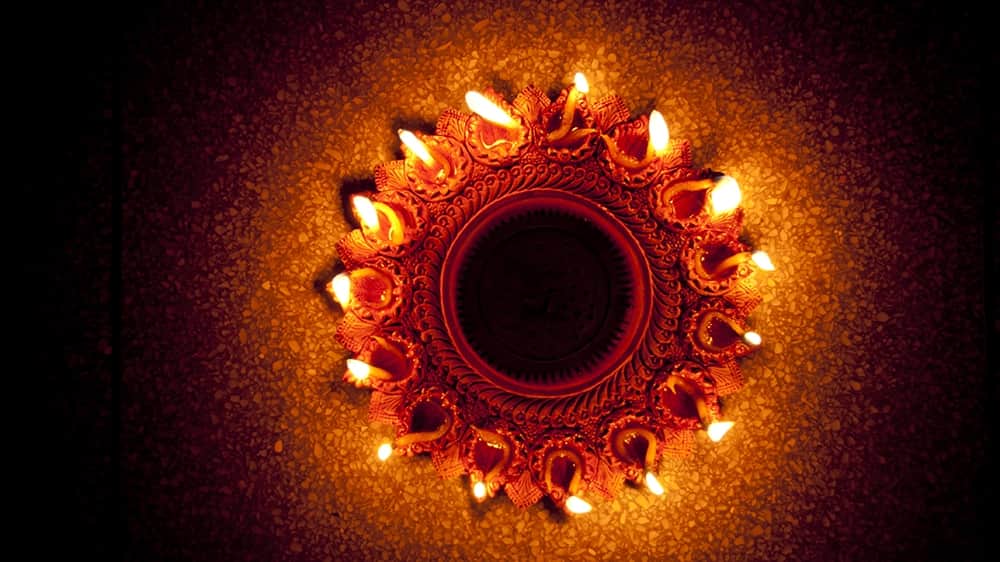 Chaturgrahi Yoga will give peace and happiness on Diwali