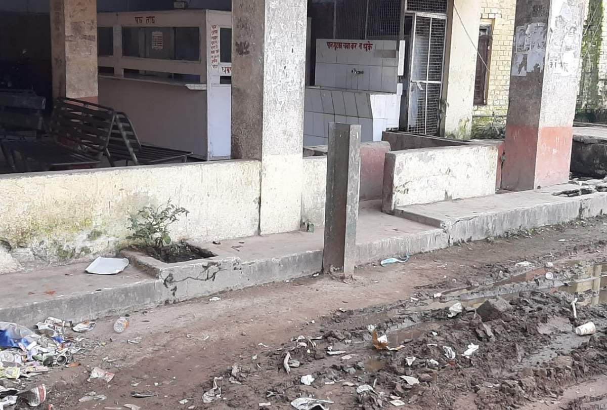 faizabad bus station in awful condition instead of crores of fund released deepotsav in ayodhya