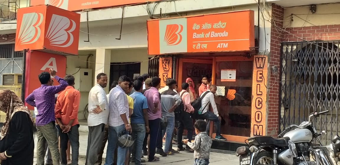 atm cash crisis in diwali