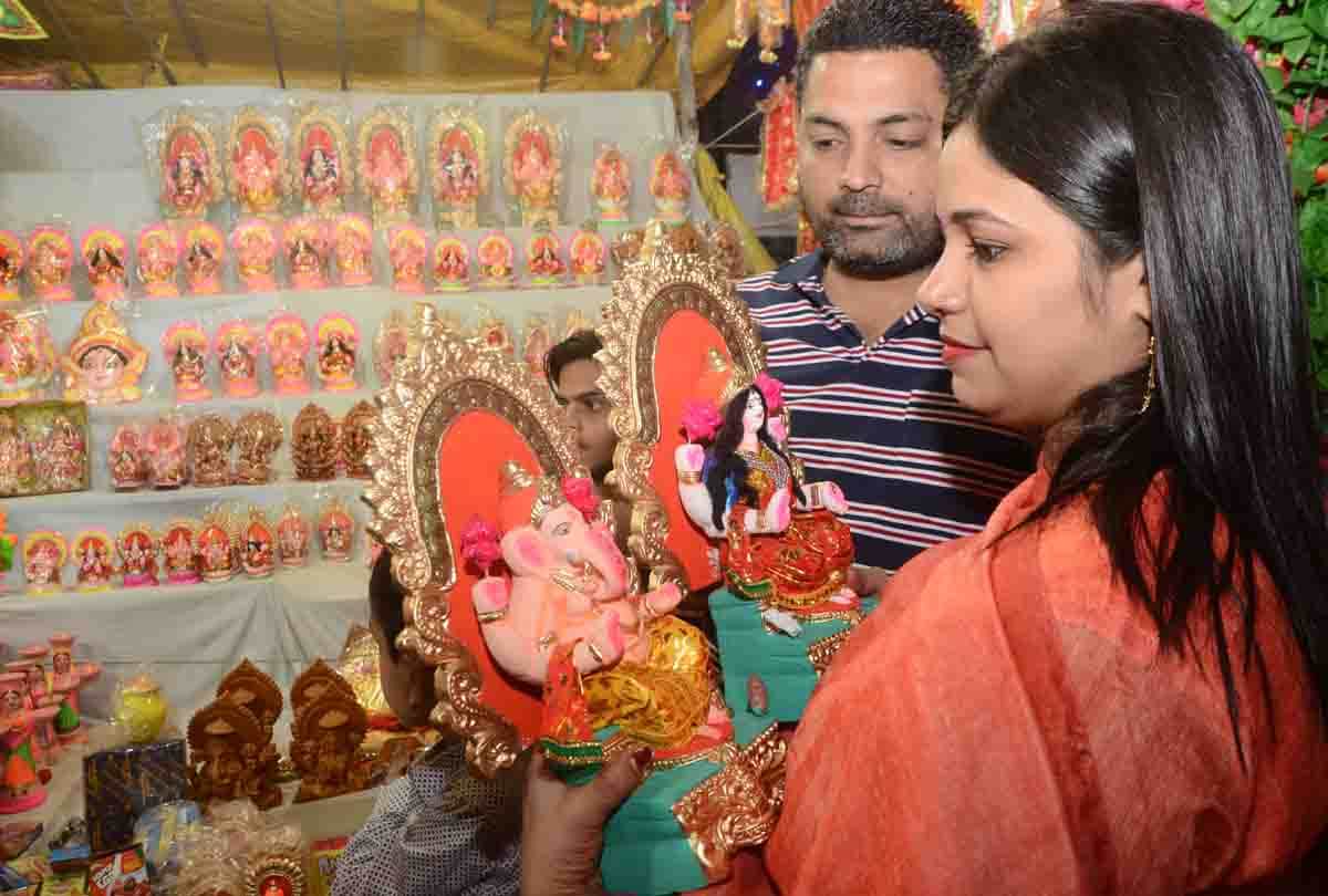 choti diwali celebration in kanpur