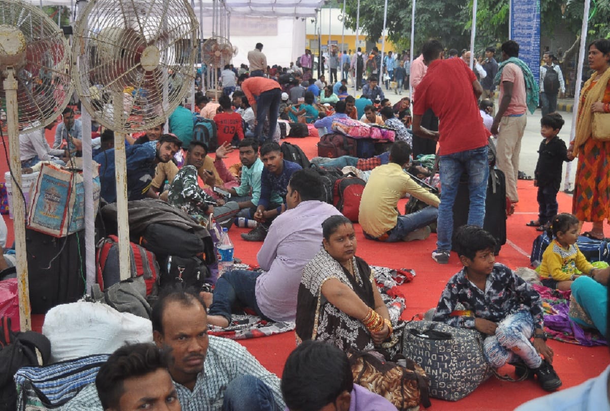 Railways arrangements for safe journey on Chhath festival, ambulances will be available at stations