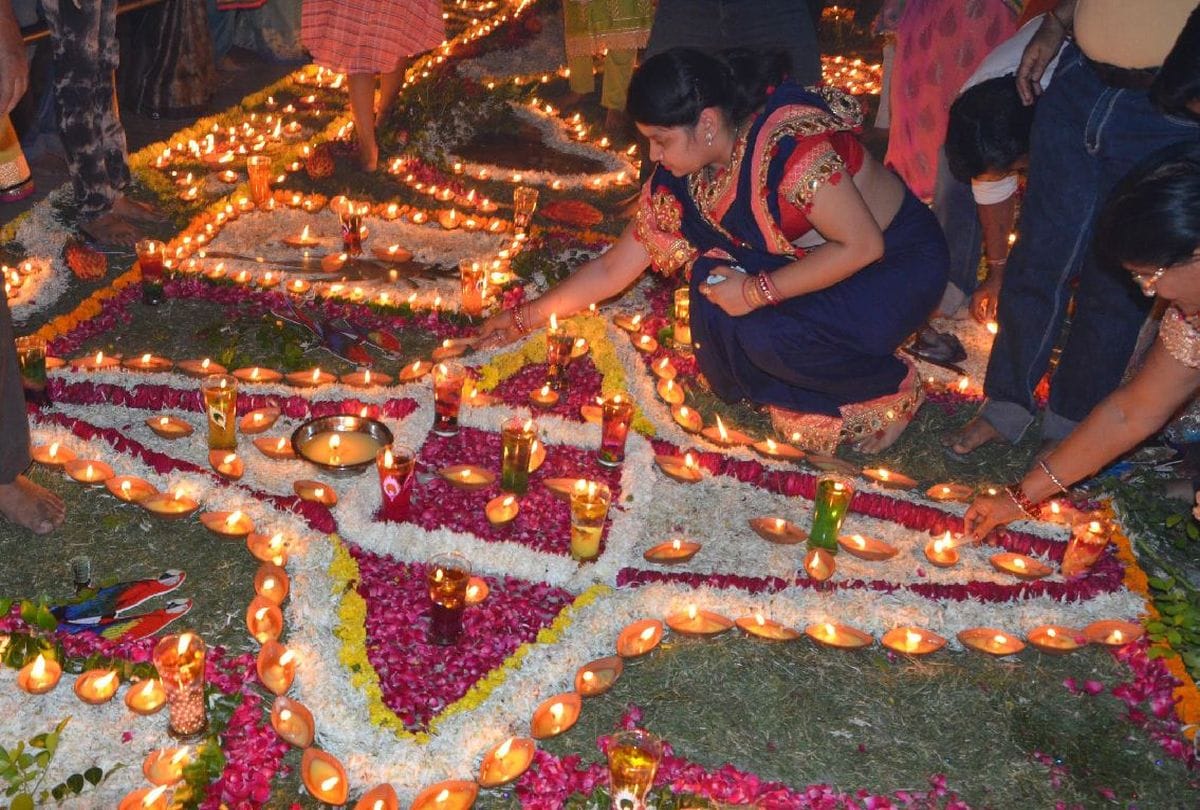 Interesting information  know where it is necessary to light diya on Diwali