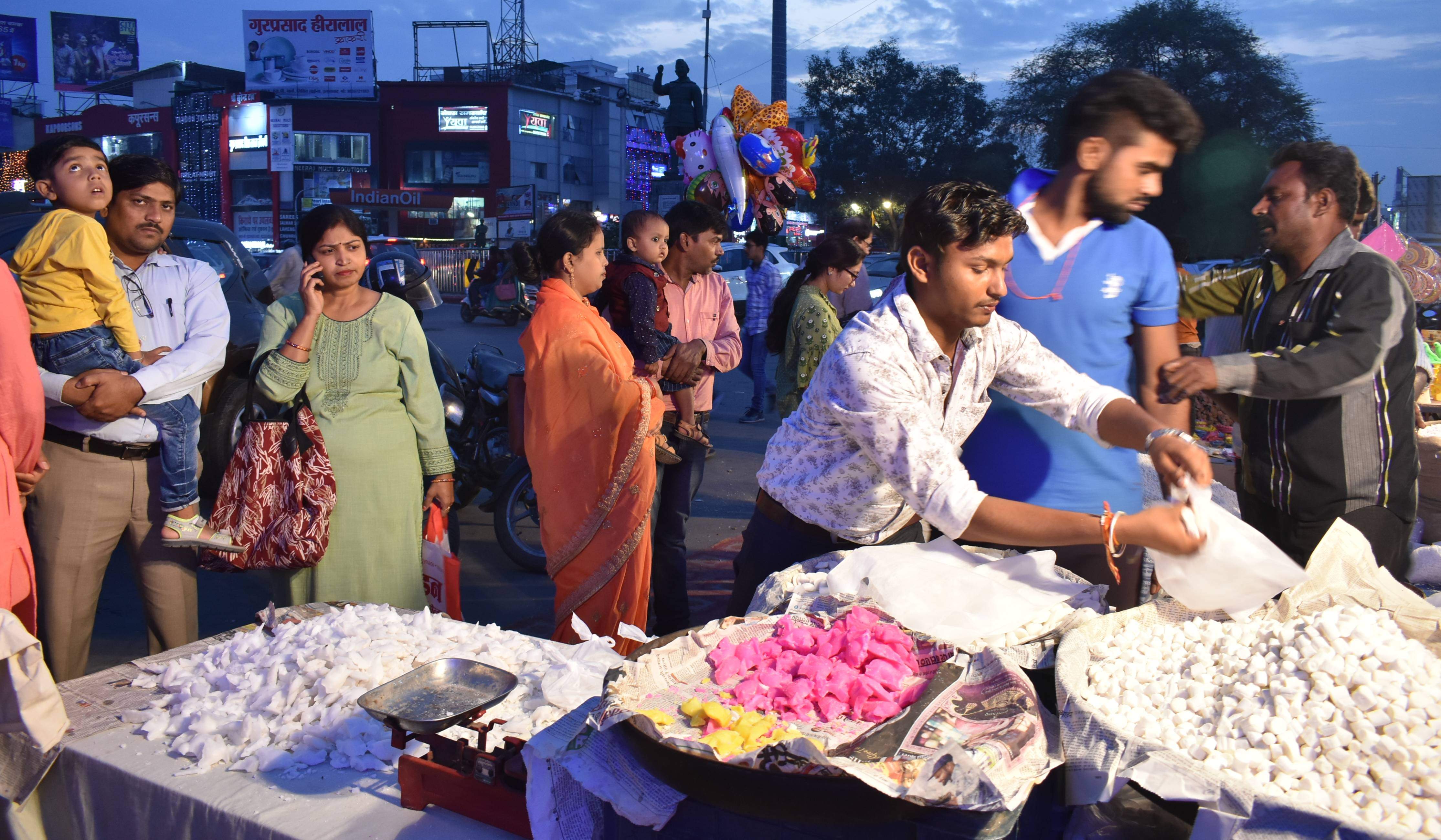 Diwali Today, worship Lakshmi and Ganesh