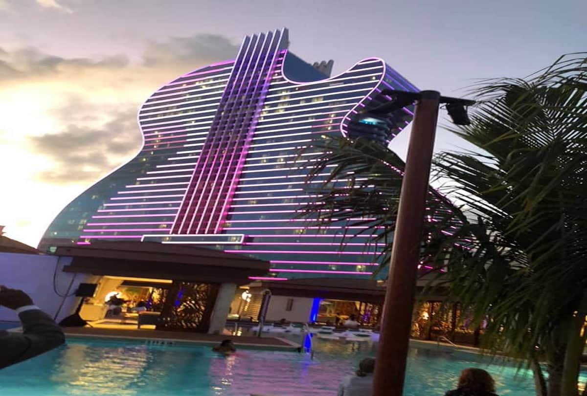 Guitar Hotel in Hollywood where one night fare is about 70 thousand rupees