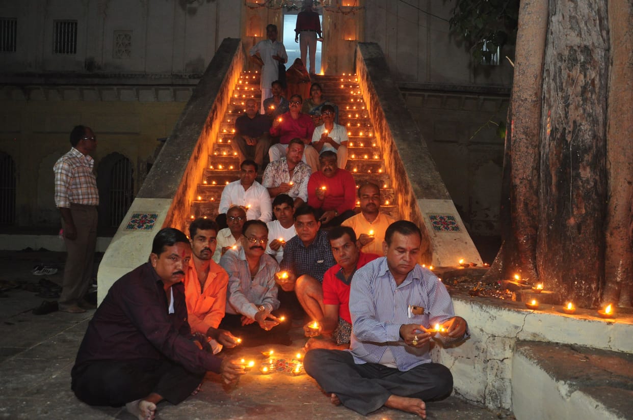 mahalaxmi mandir flare with lamp