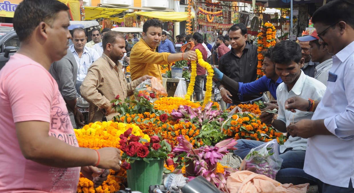 Lakshmi pleased with Kashinagari flower