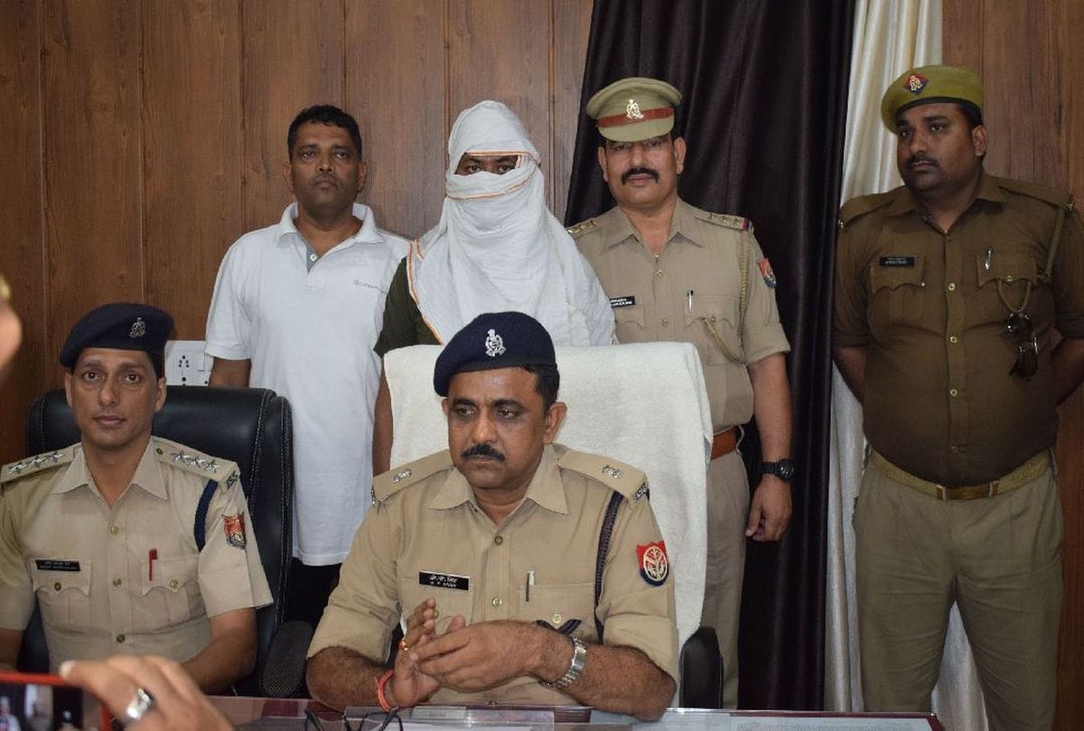 accused arrested for attack on BJP Leader in mainpuri