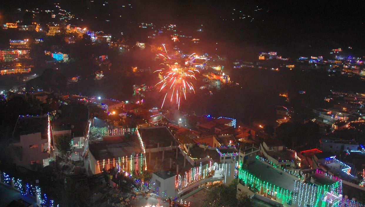 Deepawali festival celebrated with great pomp