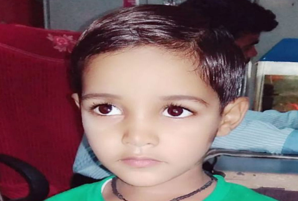 6 year old boy death crushed by tractor in mainpuri