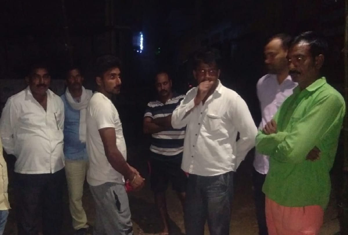 The middle aged man murdered in the night in basti
