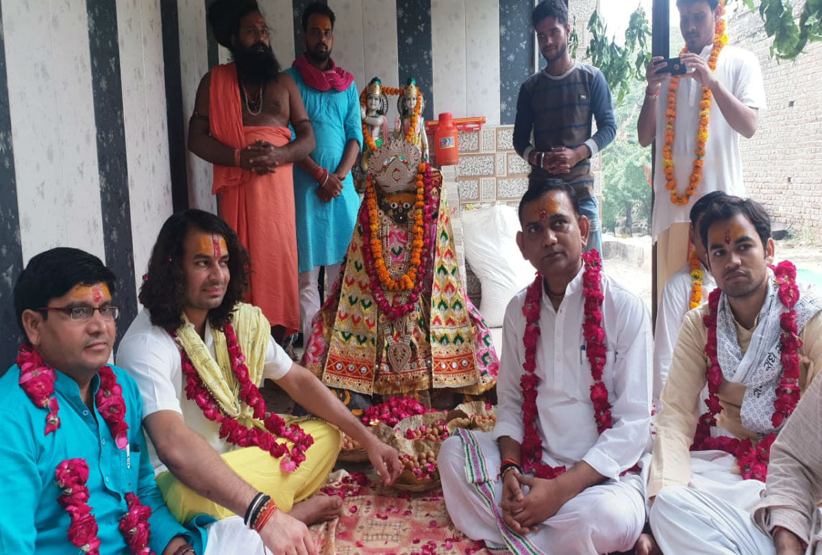 Tejpratap yadav Visits Baldev Dauji Maharaj Mathura