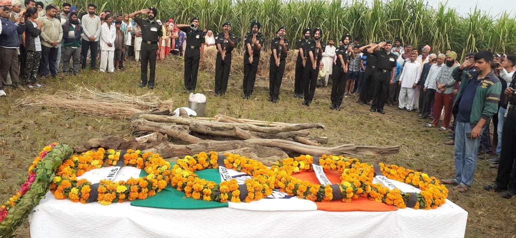 Farewell with military honors