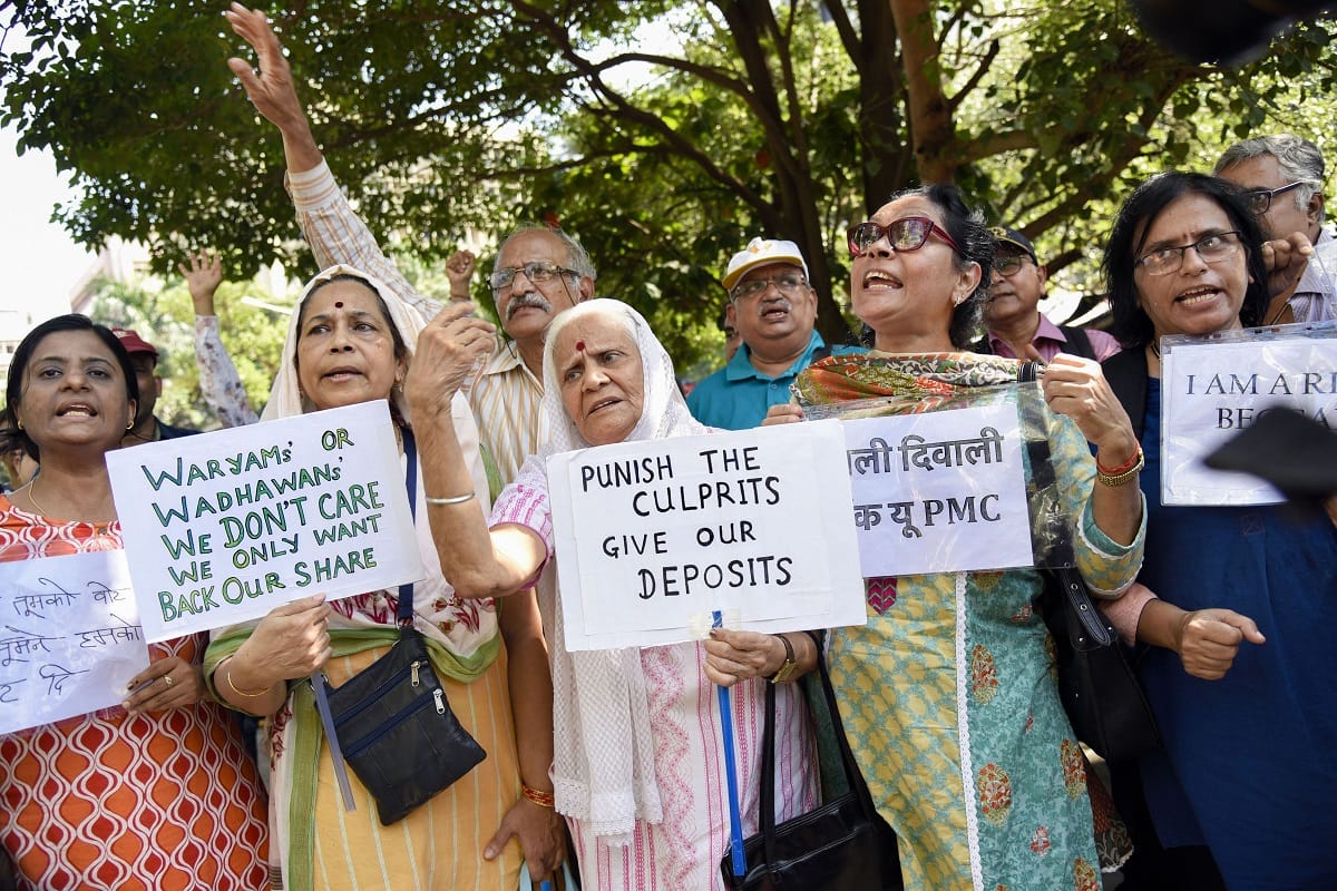 PMC crisis: Account holders protest in front of RBI building