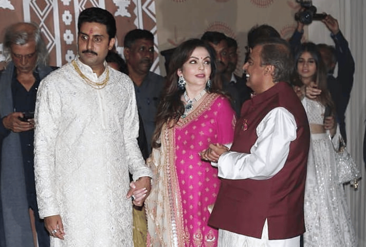 shah rukh khan to neeta ambani here celebrities diwali celebritaion pictures
