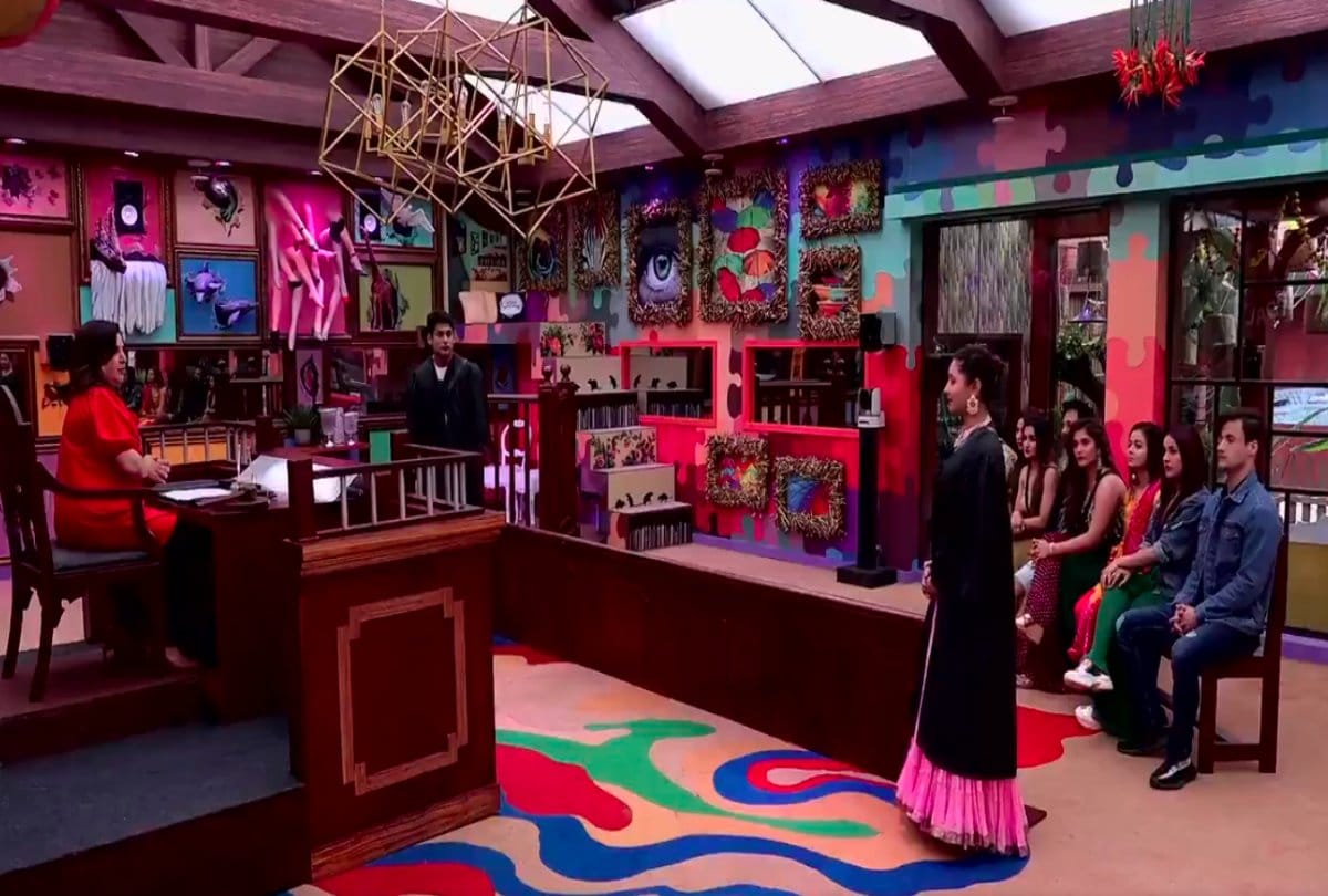 Bigg Boss 13 Rashmi Desai get troll after accused Siddharth Shukla in BB Ki Adaalat with Farah Khan