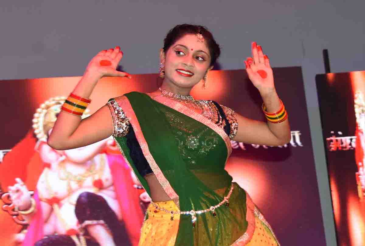 gujarati cultural festival in kanpur