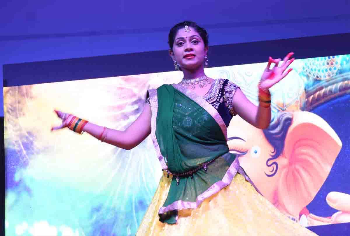 gujarati cultural festival in kanpur