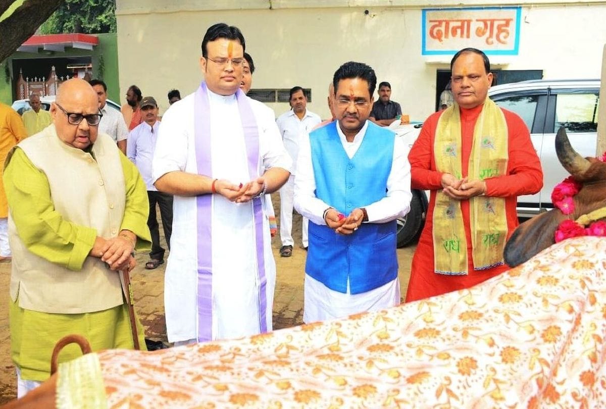 sunil bansal gopujan in mathura