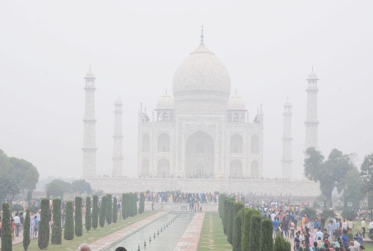 Air Purifier at Taj Mahal to save the iconic monument News in Hindi