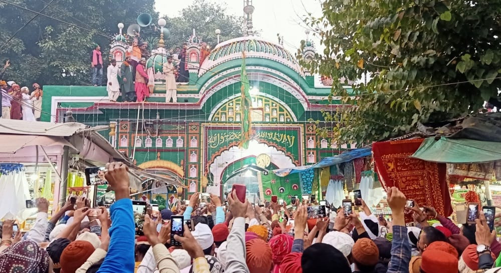 Urs 2019 zarine arrives in piran kaliyar