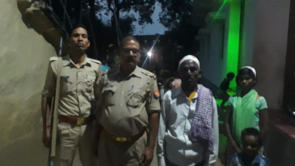 Fight in dispute of bursting cracker in azamgarh