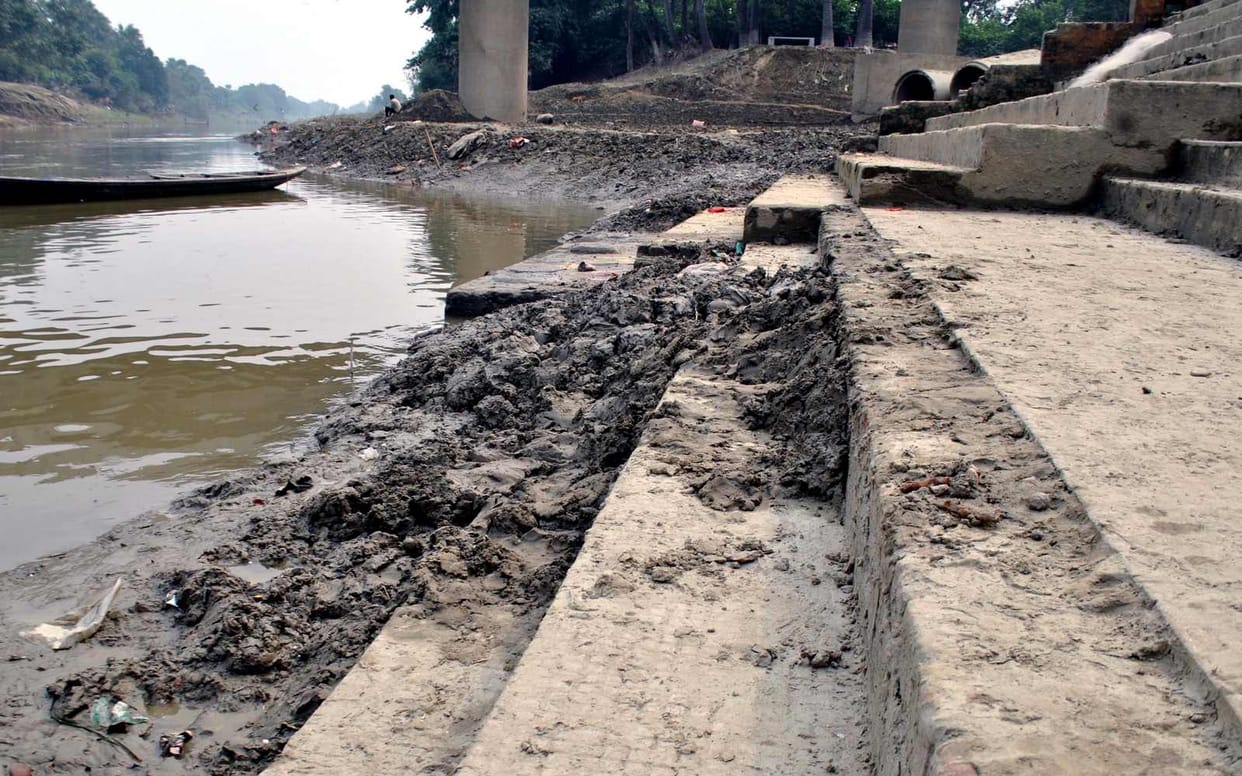 Ghats start to decorate, Chhath Puja starts today