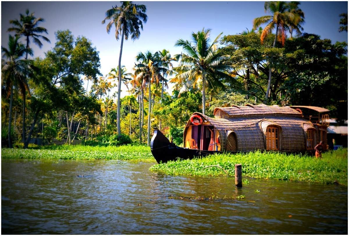 places to visit in adoor kerala and how to reach