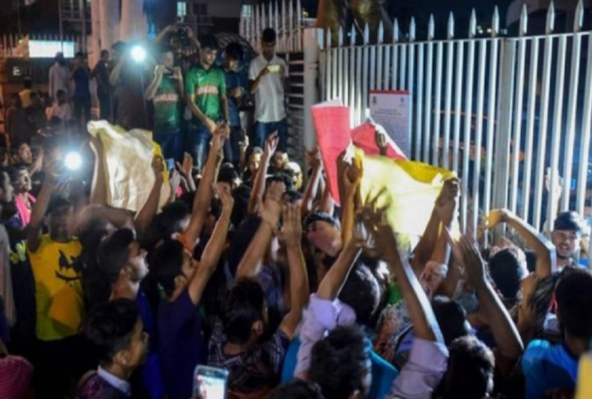 ICC banned Shakib Al Hasan Demonstrations on Bangladesh streets over all-rounder's suspension