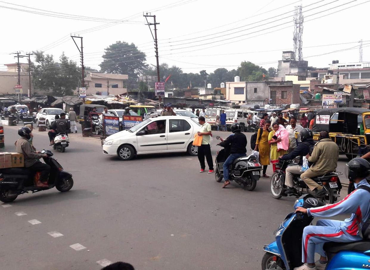 Lalbati Chowk again opened for traffic