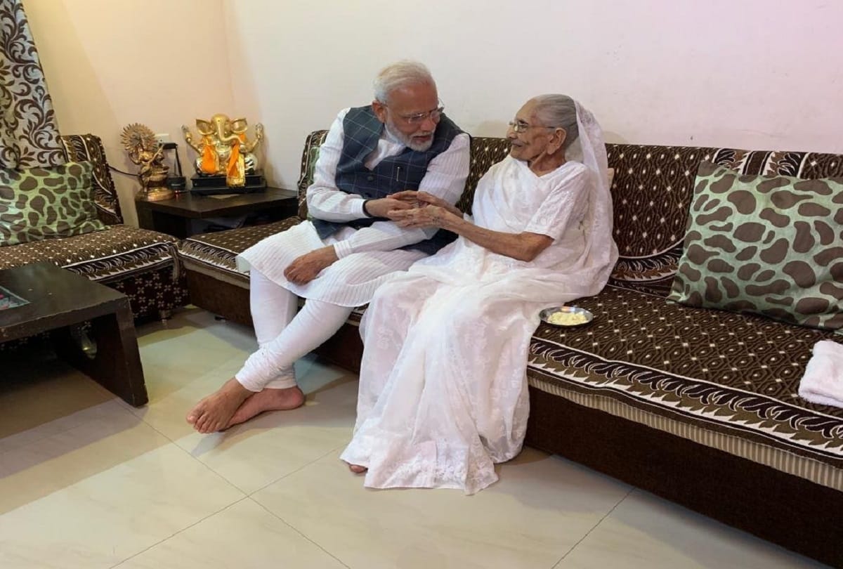 PM Modi meet his mother at her residence in Gandhinagar Gujrat