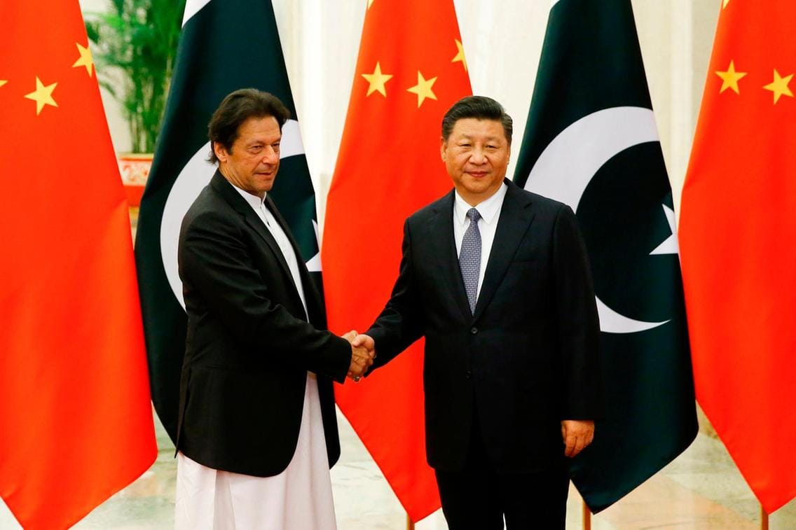Imran Khan and Jinping talked on the phone to increasing trade and strong their bilateral ties