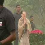 सोनिया गांधी ने दी श्रद्धांजलि