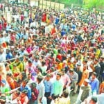 ताजमहल पर पर्यटकों की भीड़