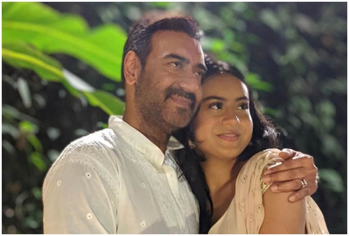 Ajay Devgn spokes about reports Of kajol And nysa unwell due to coronavirus