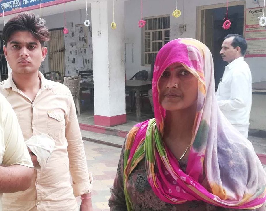 robbery by mother-son