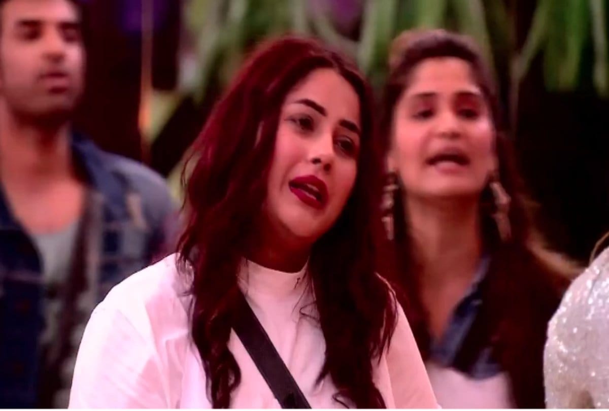 bigg boss 13 rakhi sawant complaint against contestant shefali zariwala