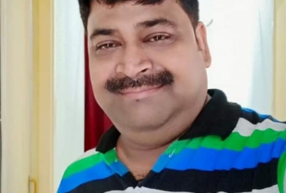 fraud by director of e-wallet company in lucknow