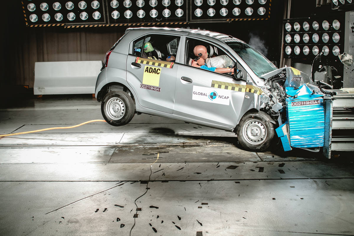 Hyundai India offering bumper discount on its cheapest car hyundai santro, read October 2020 offer