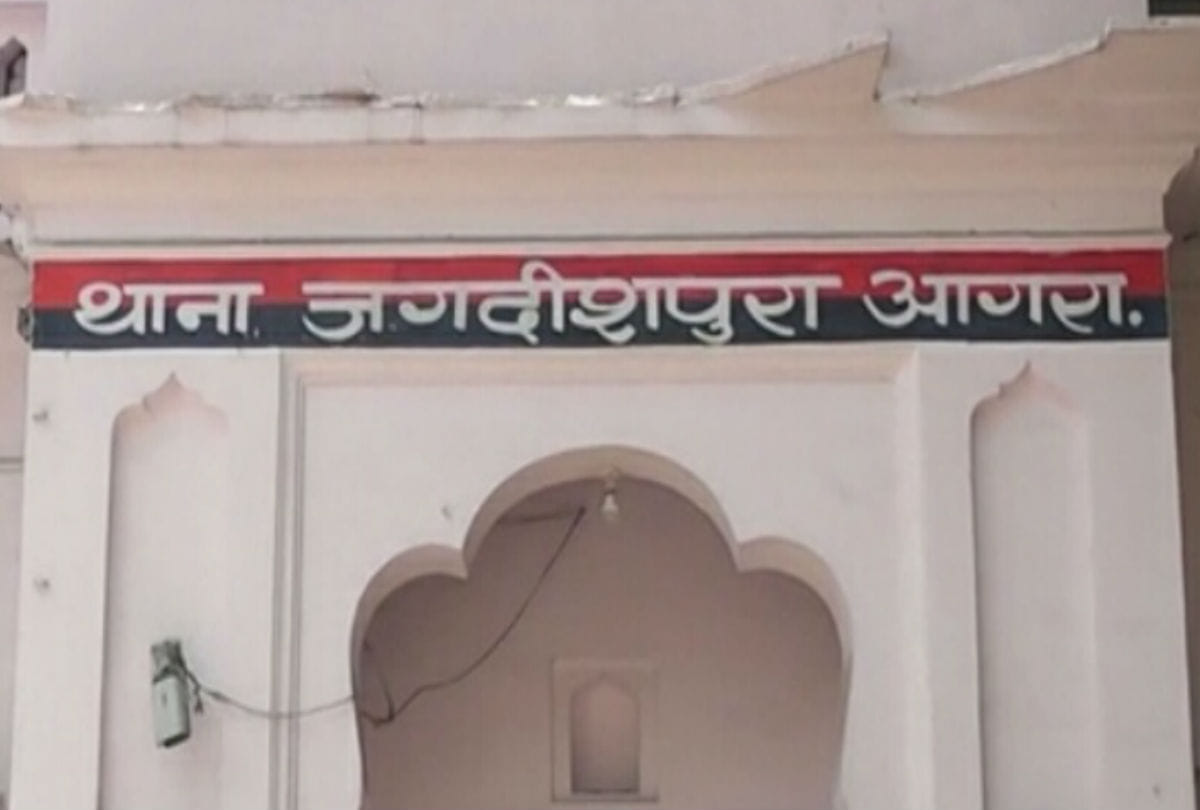 husband and wife commit suicide in Agra news