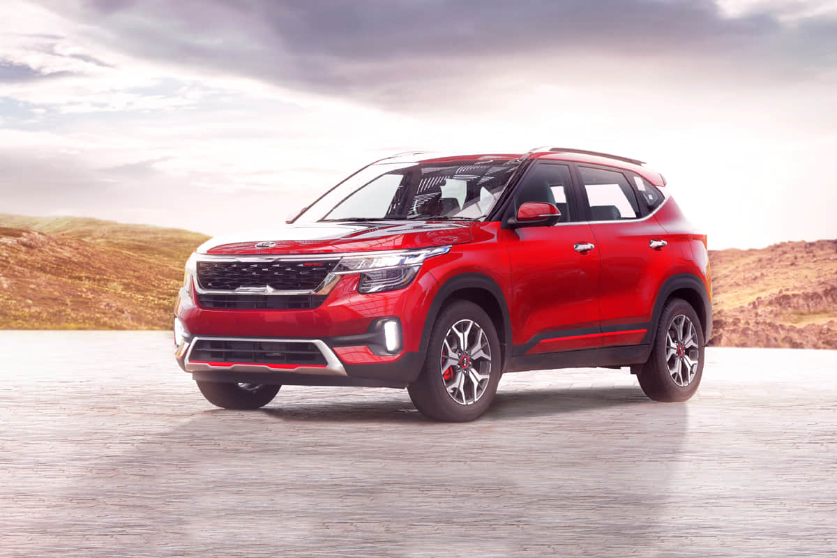 kia seltos 2021 new features india kia seltos updated features 2021 kia seltos panoramic sunroof in kia seltos