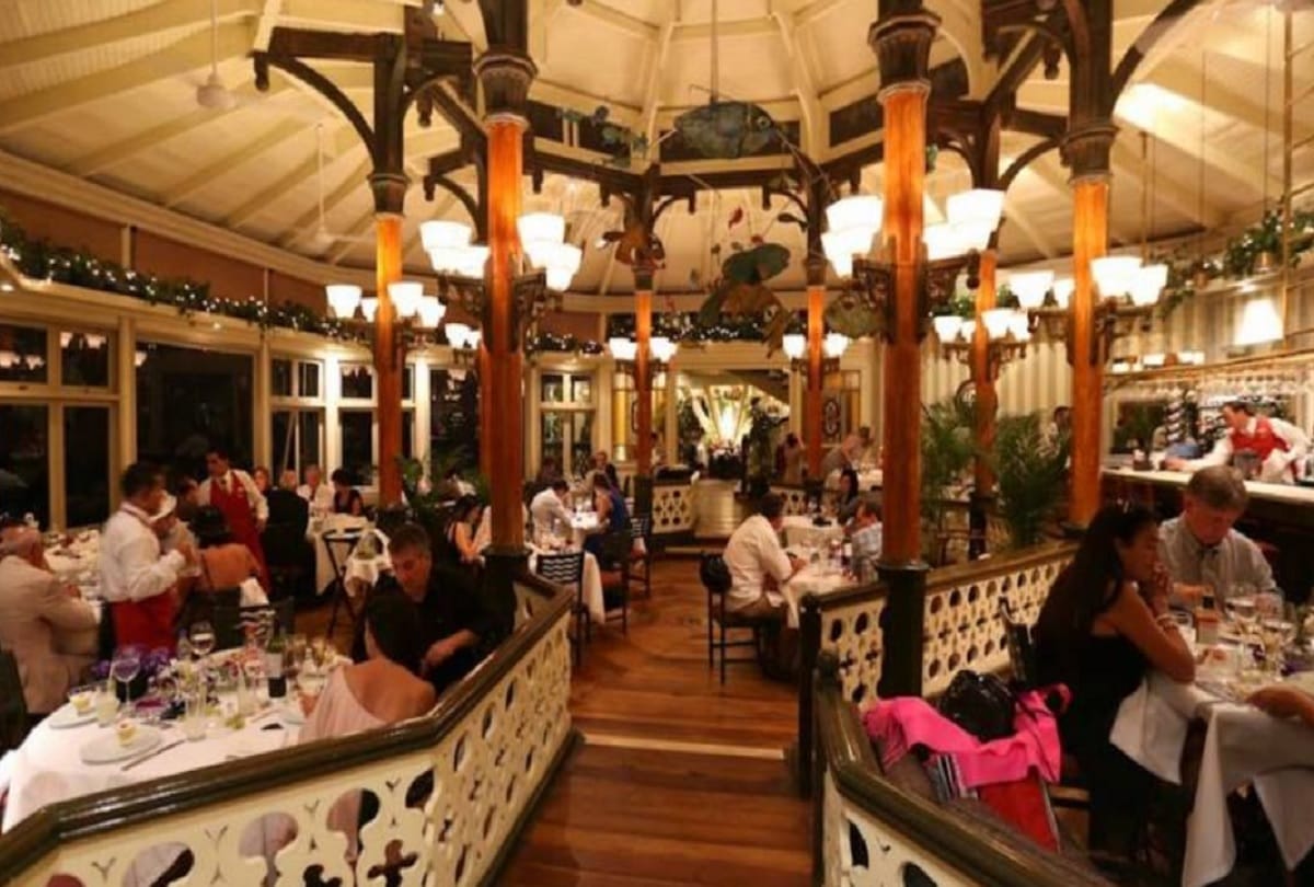 A restaurant in Peru was fined For Giving Women Who Eat With Men A Different Menu